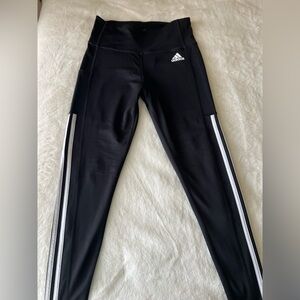 Adidas leggings size M
